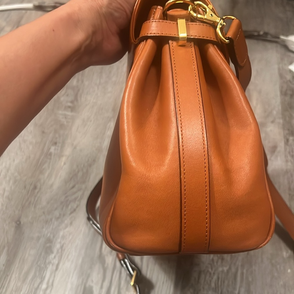 Beautiful authentic Crossbody Valentino Garavani - Picture 7 of 12